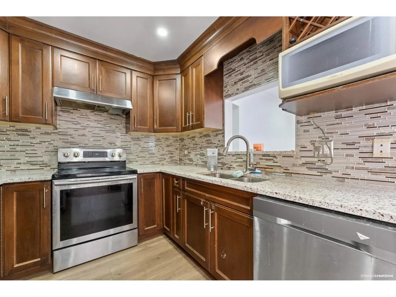 21 7140 132 STREET, Surrey, British Columbia, Canada. - Photo 13