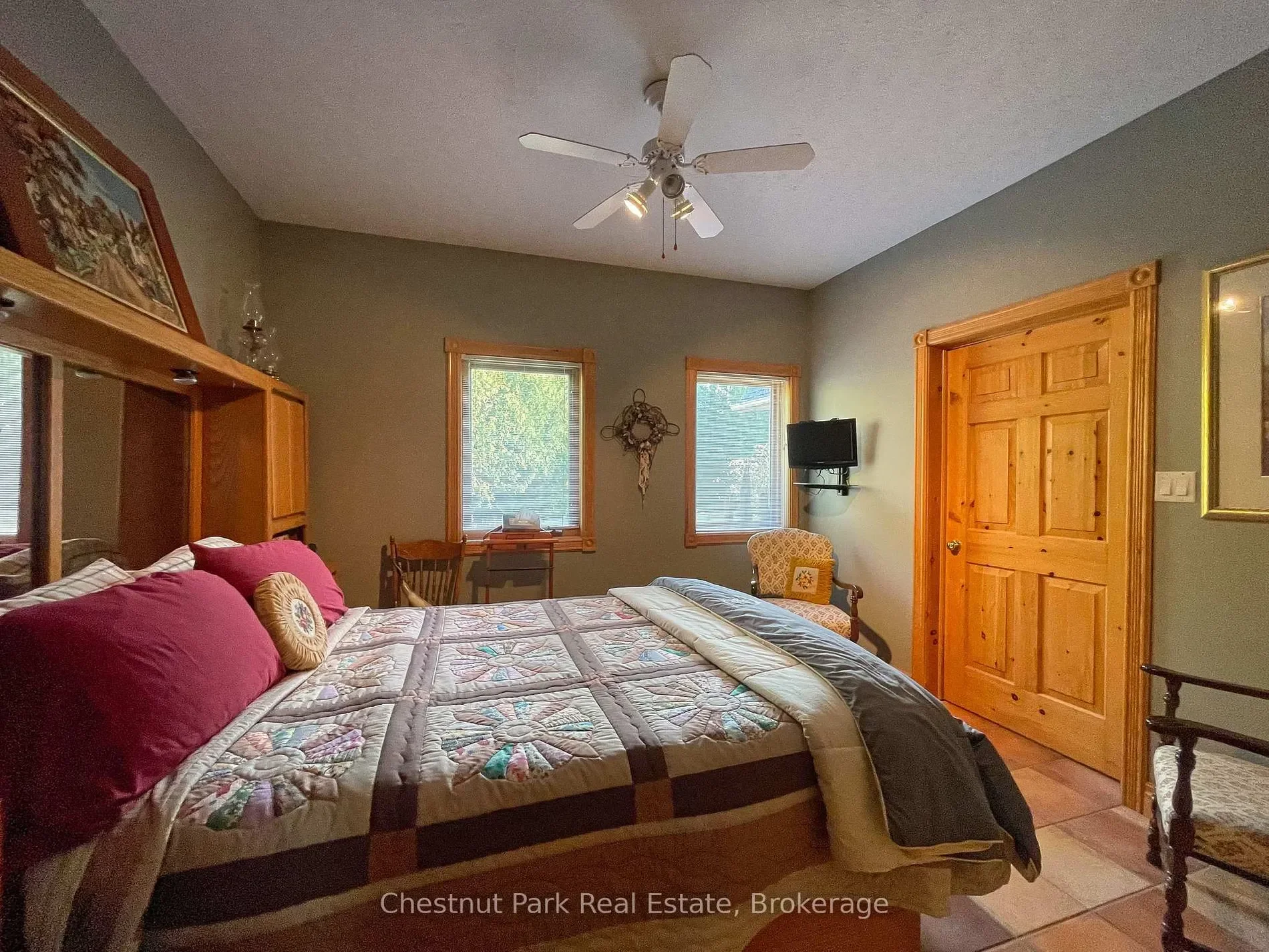 36 Cedar Drive, Mar, Ontario, Canada. - Photo 8