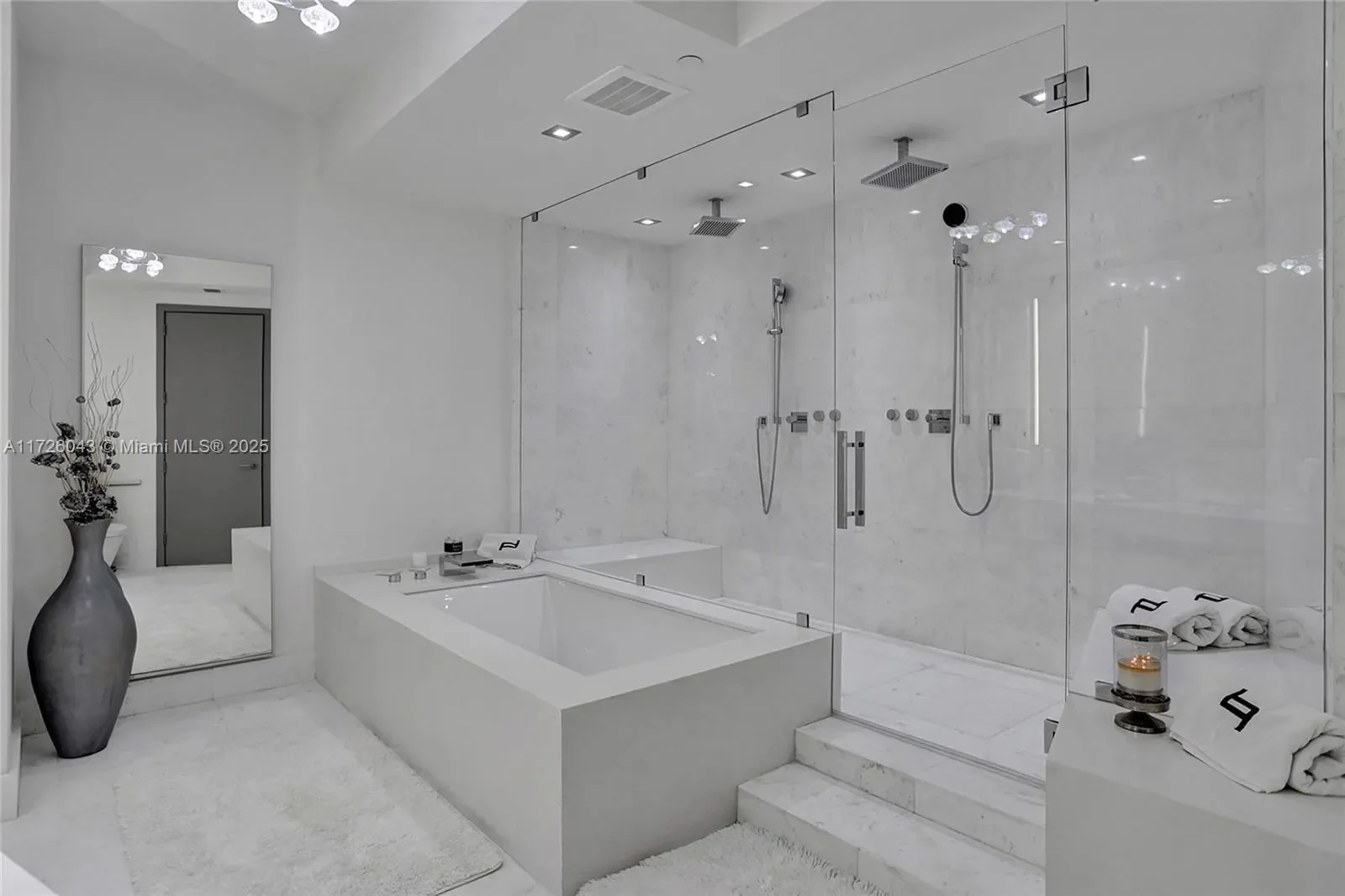 Gallery photo 9