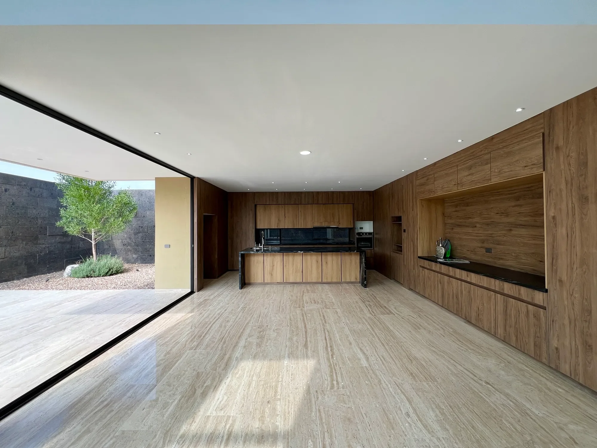 Gallery photo 8