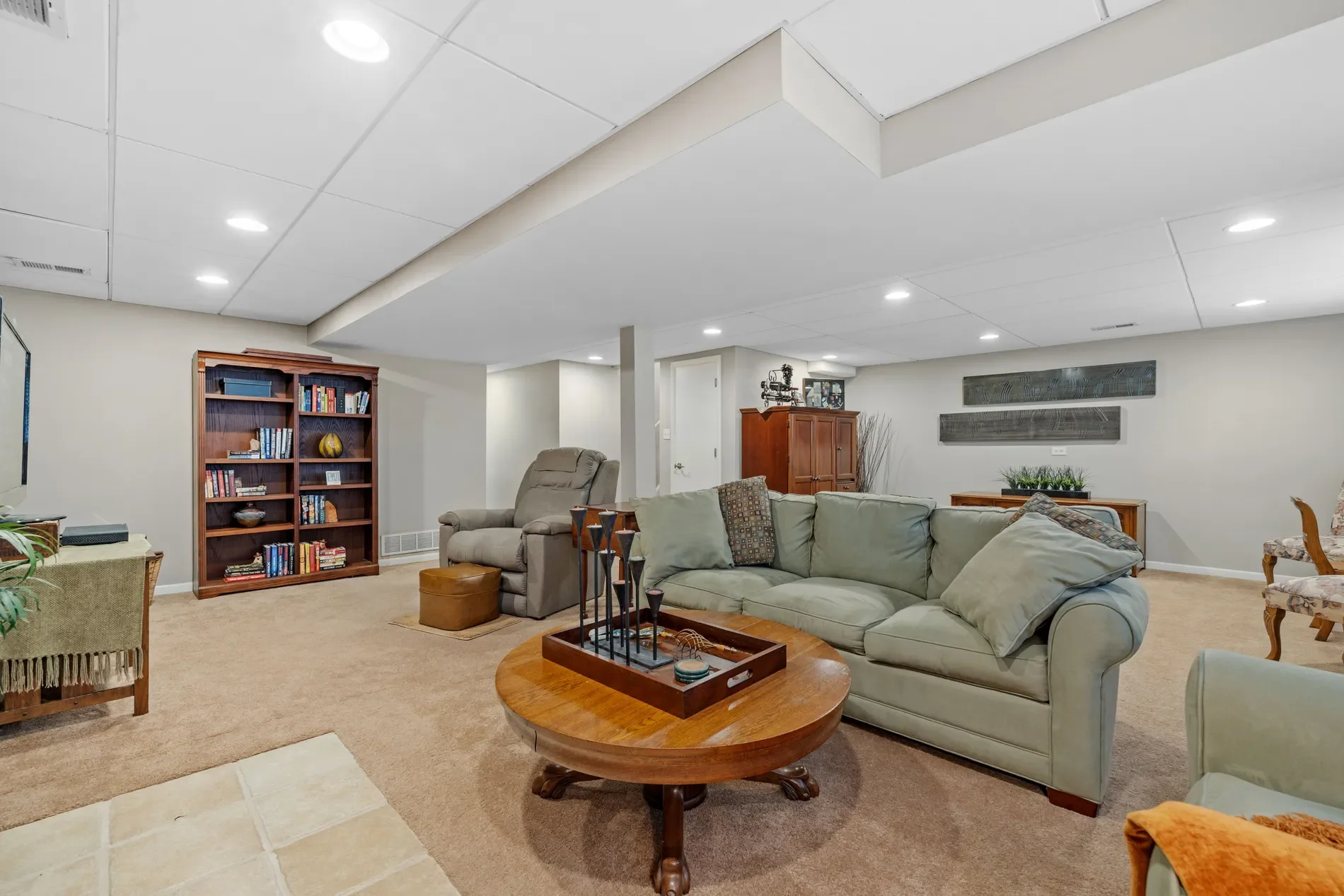 6651 Dunham Road , Downers Grove, IL 60515, Downers Grove, Illinois, United States. - Photo 22