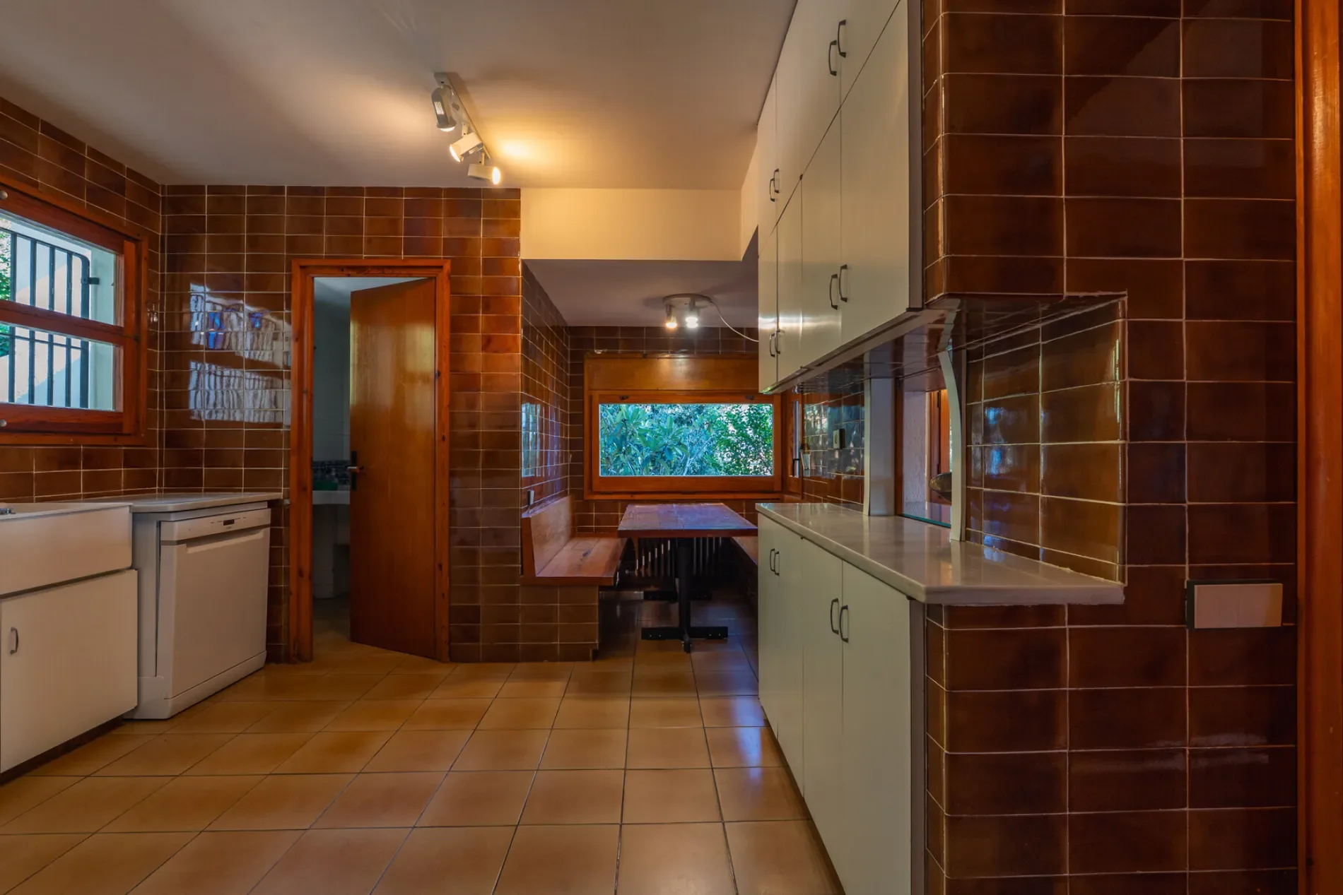Gallery photo 2