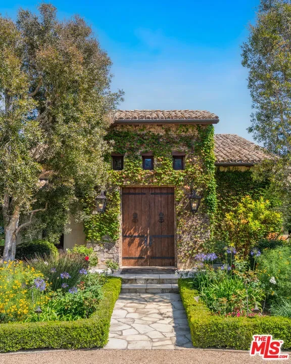 2900 Corral Canyon Road, Malibu, California, United States. - Photo 14