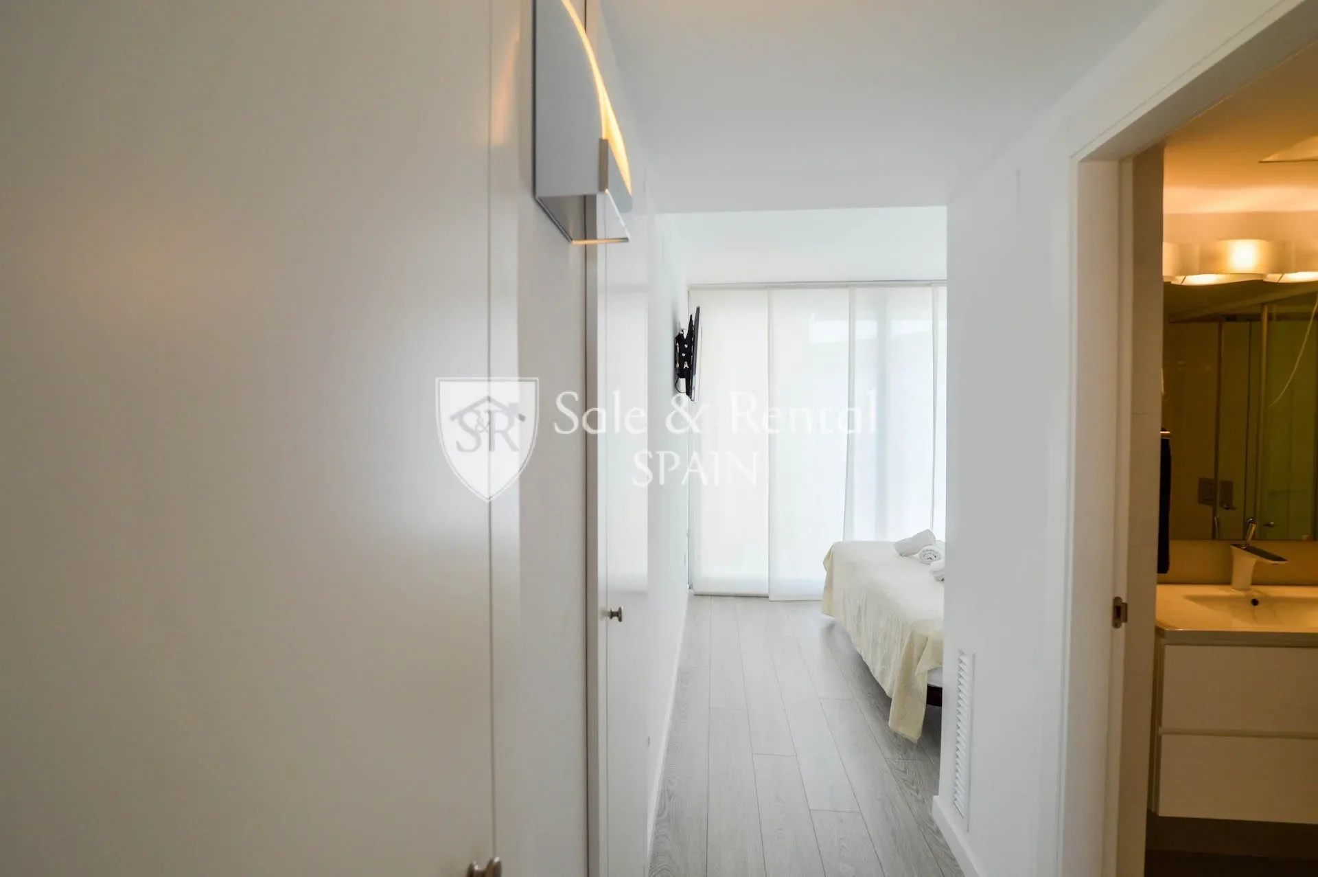 Gallery photo 3