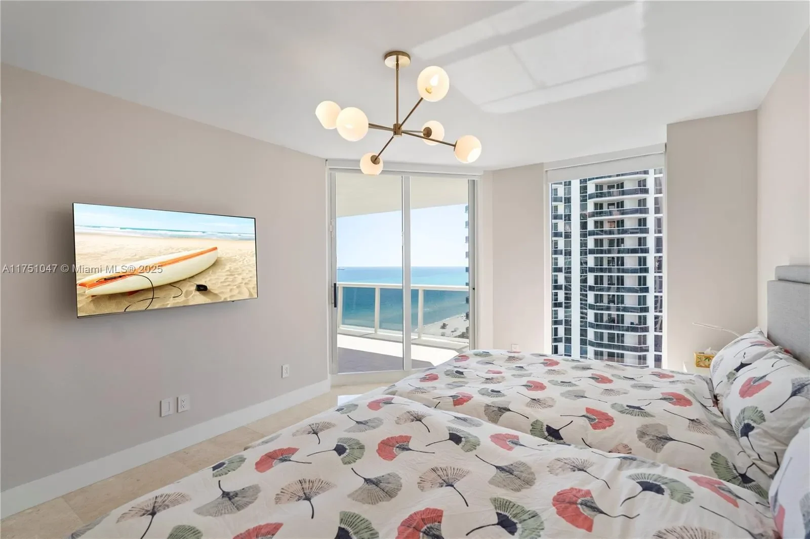 4779 Collins Ave 2204, Miami Beach, Florida, United States. - Photo 20
