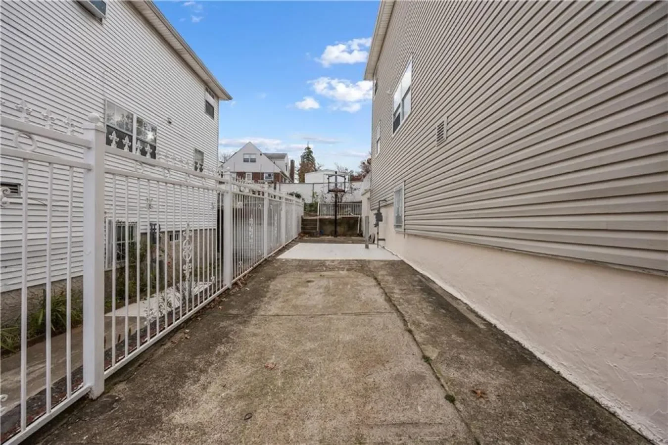 306 Hylan, New York, New York, United States. - Photo 18