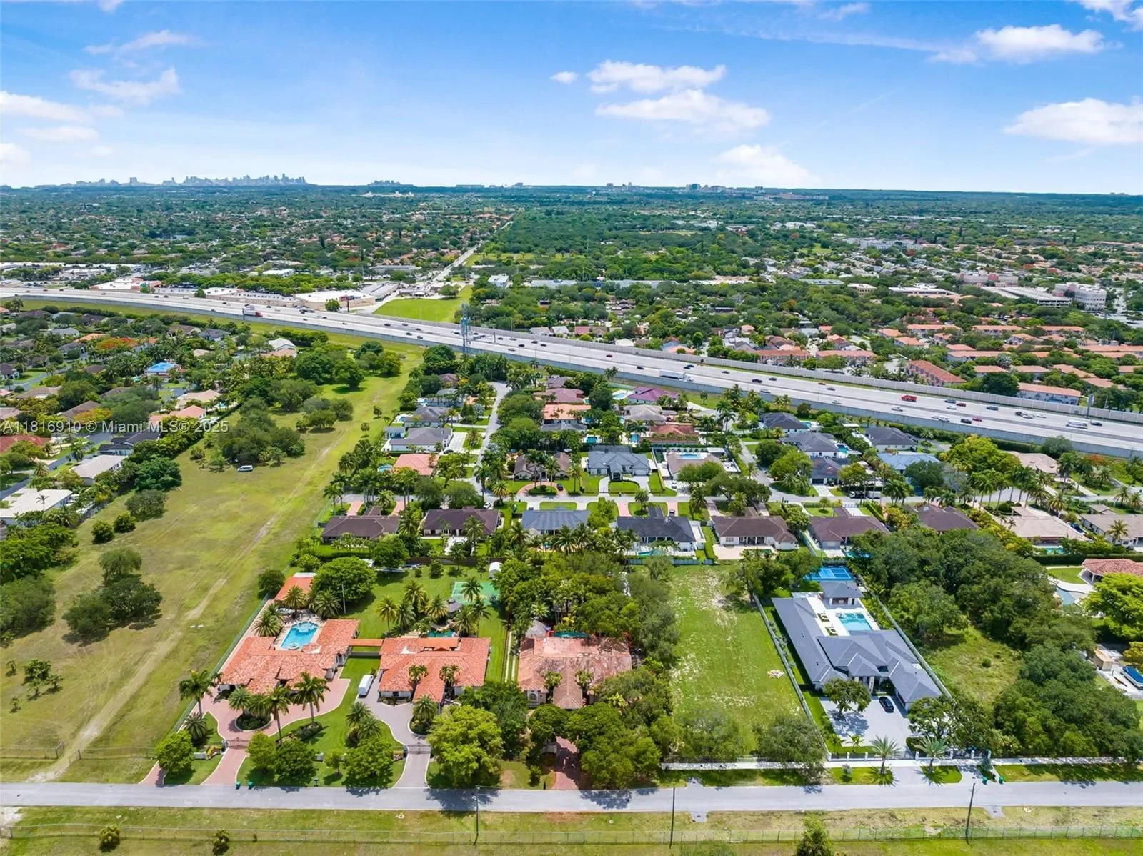 7761 SW 122 ave, Miami, Florida, United States. - Photo 47