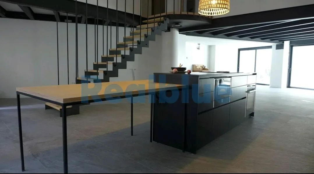 Gallery photo 8