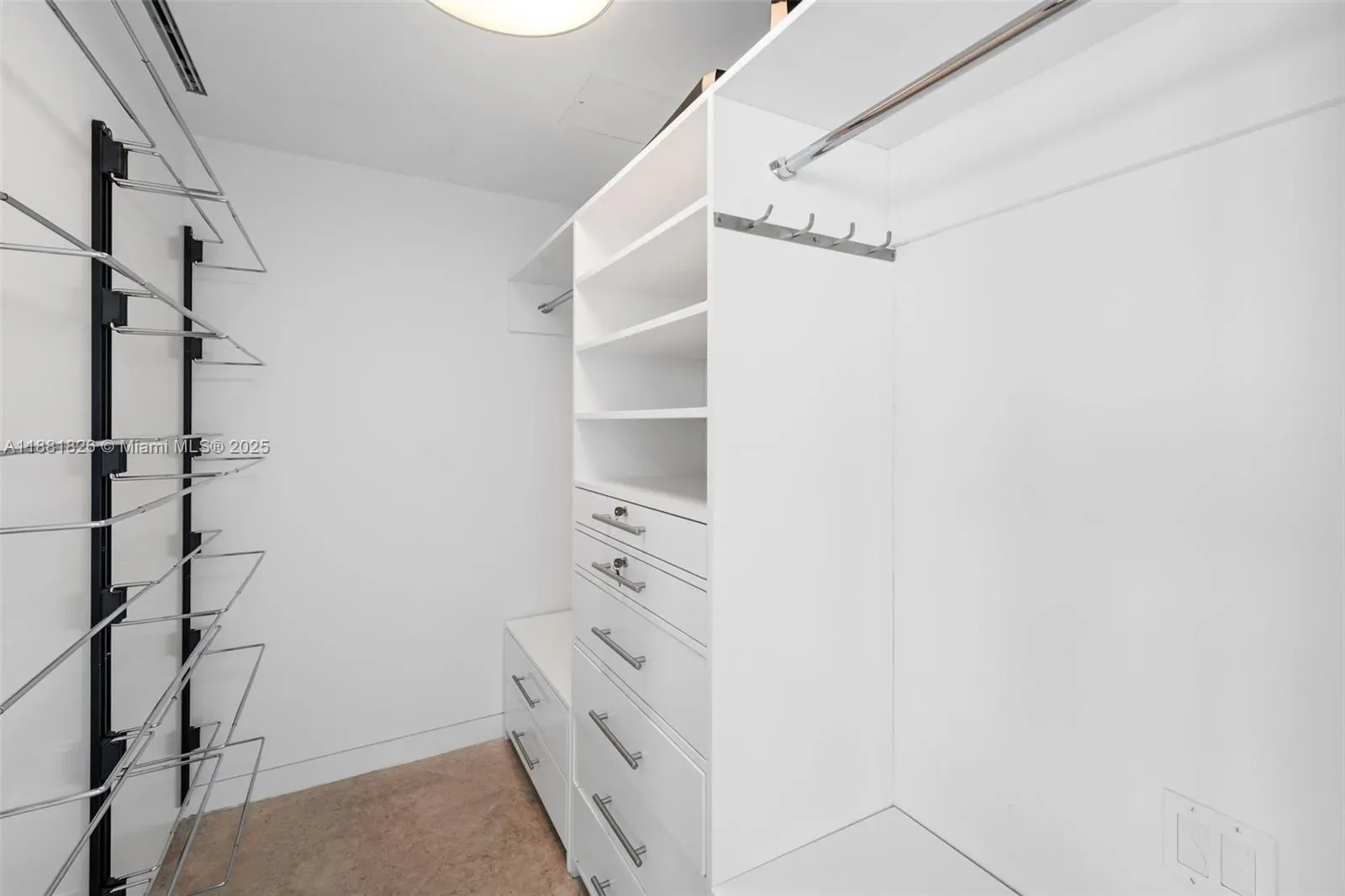 1643 Brickell Ave 4102, Miami, Florida, United States. - Photo 32