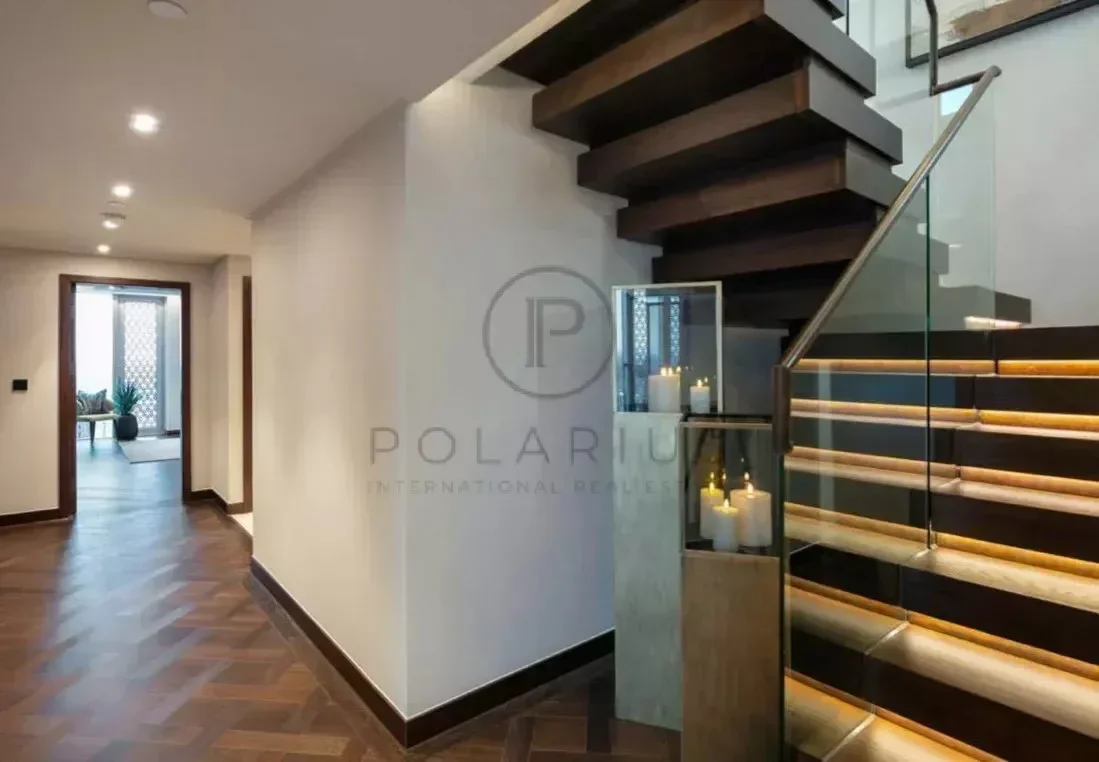 Gallery photo 10
