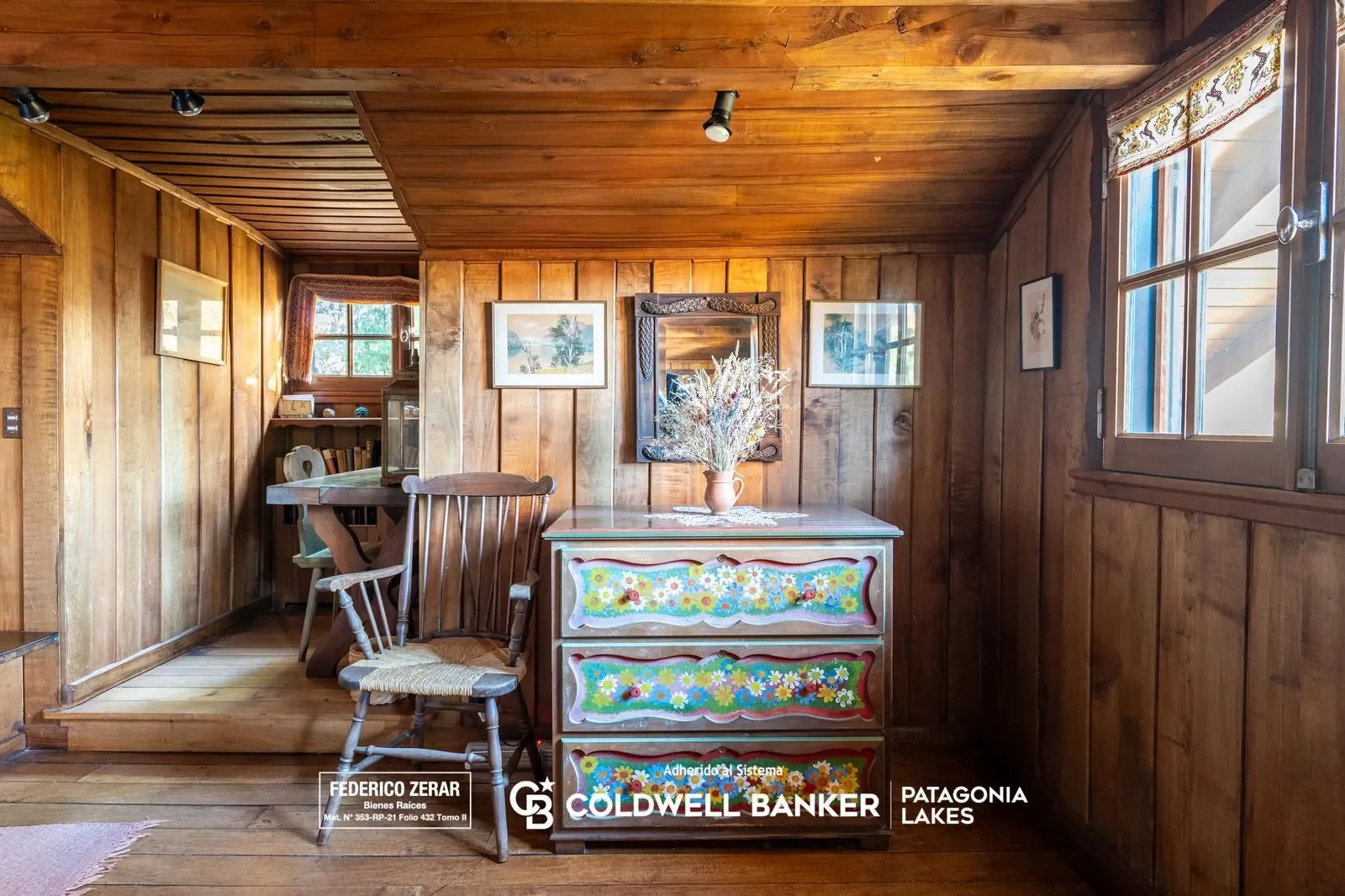 Casa en Colonia Suiza-Bariloche, Bariloche, San Carlos de Bariloche, Río Negro, Argentina. - Photo 2