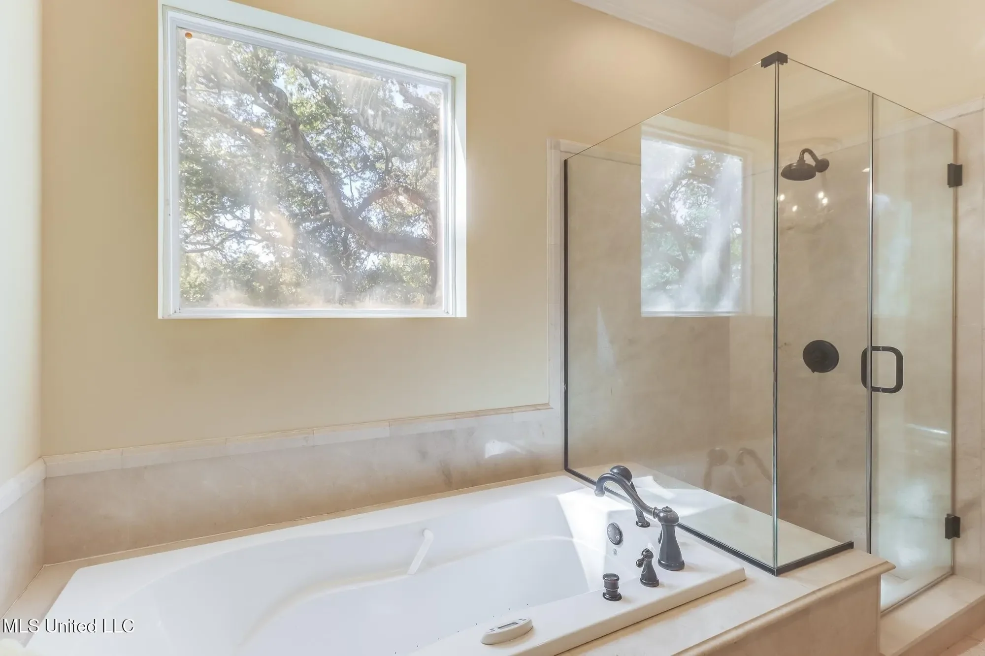 726 Wiggins Circle, Pascagoula, MS 39581, Pascagoula, Mississippi, United States. - Photo 18