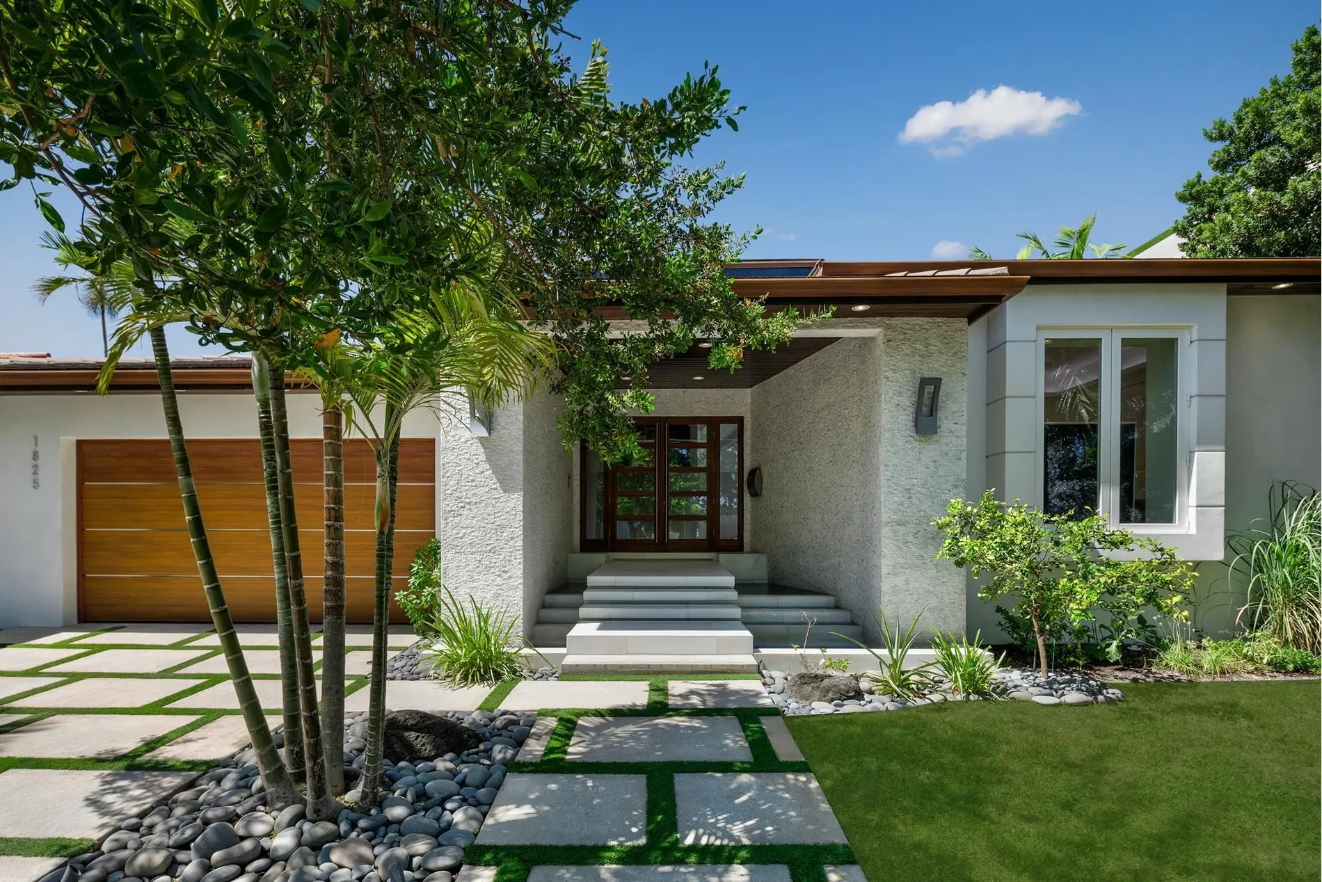 1825 Cleveland Rd, Miami Beach, Florida, United States. - Photo 31