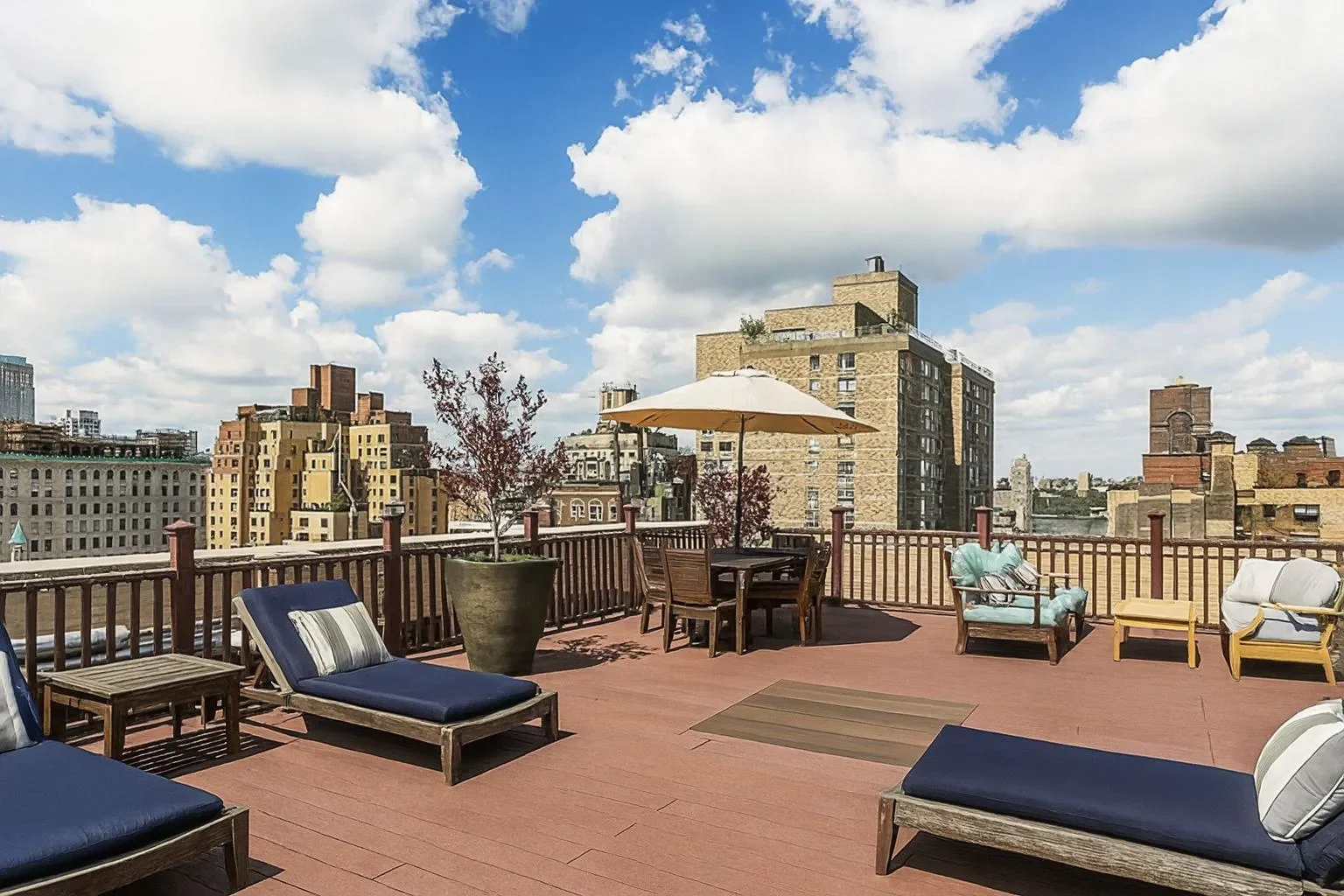 Avonova, 219 W 81ST ST, New York, New York, United States. - Photo 10