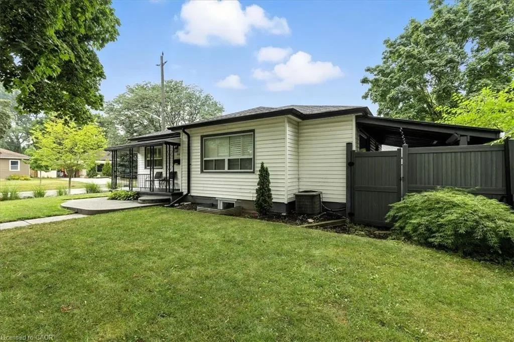 Property photo 9