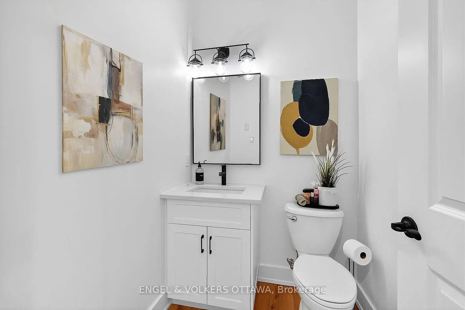 Gallery photo 2