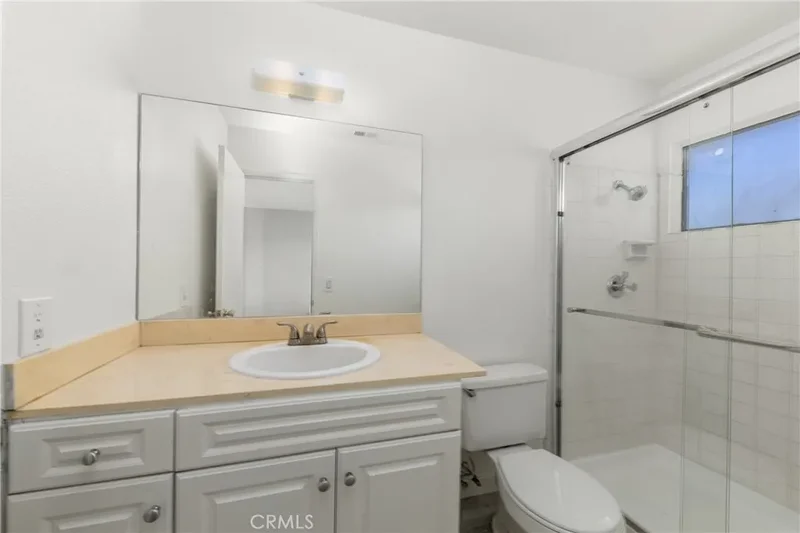 558 W W. Philadelphia St, Ontario, CA 91762, Ontario, California, United States. - Photo 23