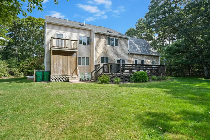 12 Duarte Circle, Edgartown, MA 02539, Edgartown, Massachusetts, United States. - Photo 45