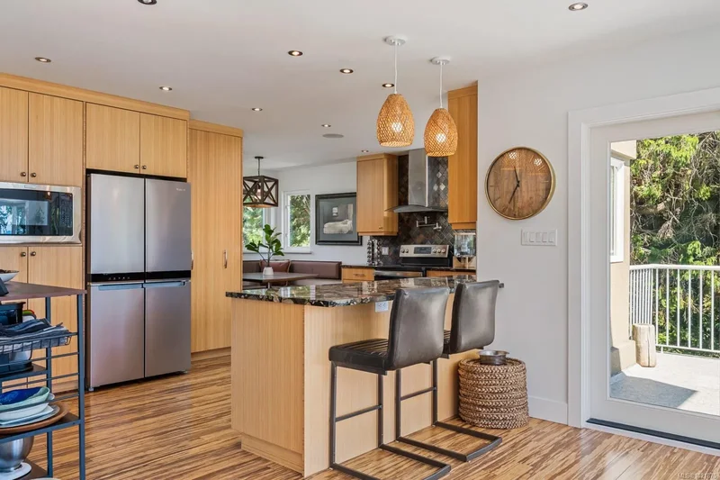 5605 Parker Ave, Saanich, British Columbia, Canada. - Photo 36