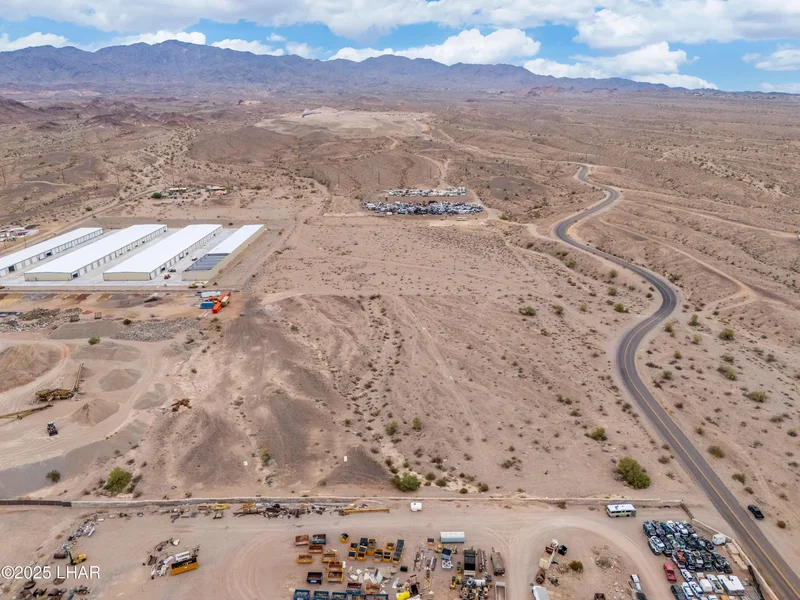 0000 Chenoweth Rd, Lake Havasu City, AZ 86404, Desert Hills, Arizona, United States. - Photo 14