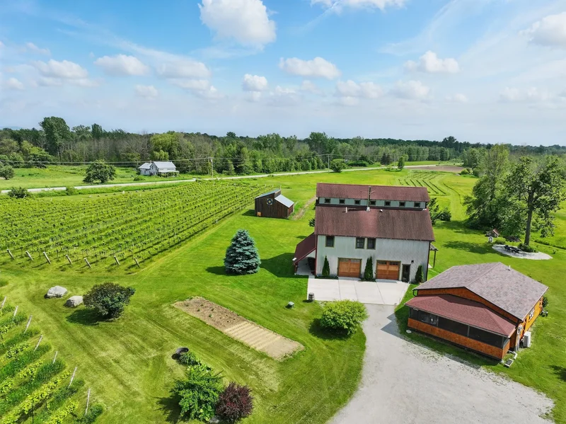 85 Shrine Road, Isle La Motte, VT 05463, Isle La Motte, Vermont, United States. - Photo 7
