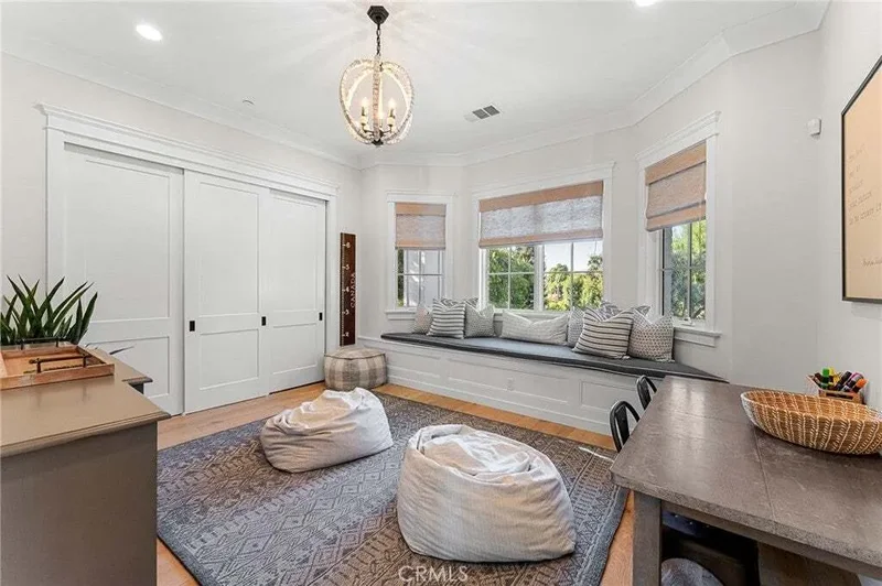 546 E Mariposa Drive, Redlands, CA 92373, Redlands, California, United States. - Photo 23