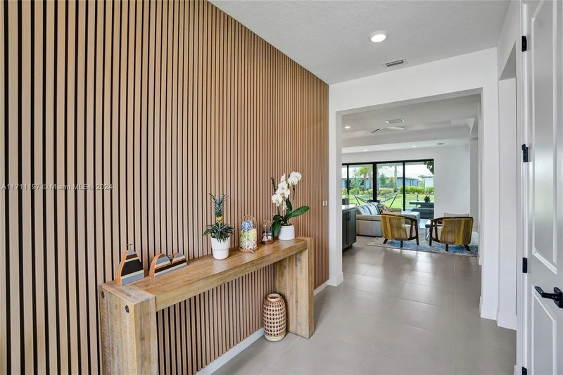 4536 N Silverwood Ln N, Fort Lauderdale, Florida, United States. - Photo 6