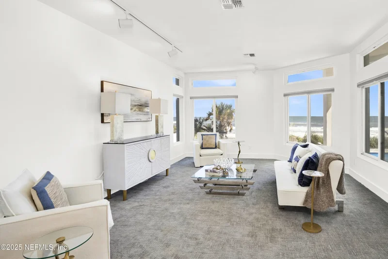 435 OCEAN SHORE Boulevard, Ormond Beach, Florida, United States. - Photo 18