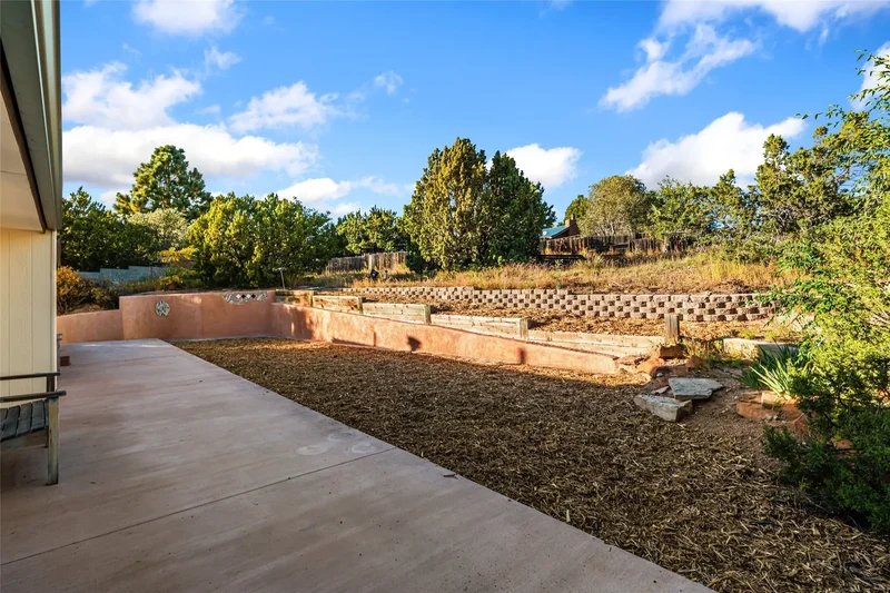 2211 Portavela Street , Santa Fe, NM 87505, Santa Fe, New Mexico, United States. - Photo 18