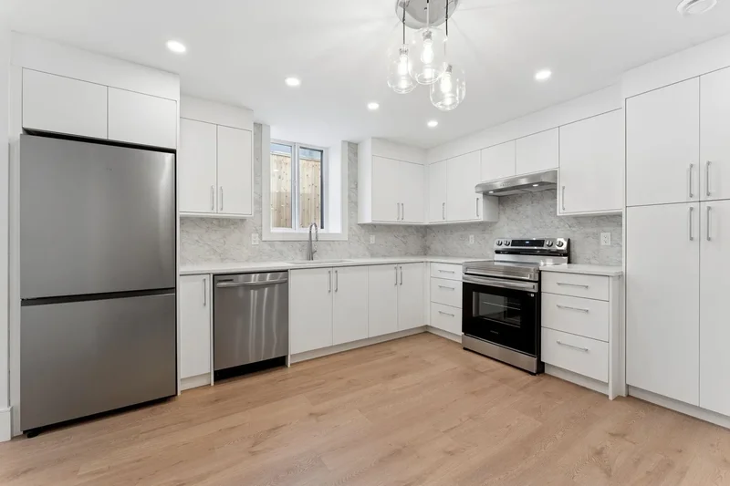 6649 Heather Street # 1, Vancouver, BC, V6P3P3, CANADA, Vancouver, British Columbia, Canada. - Photo 27