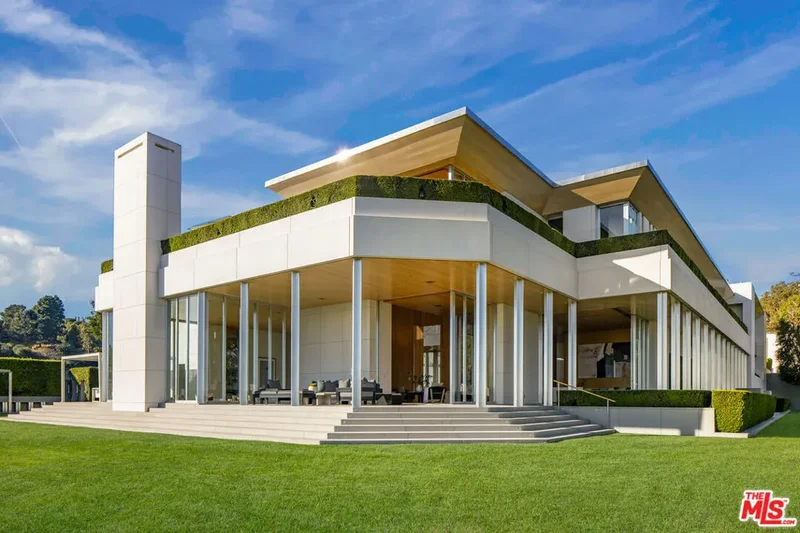 1261 Angelo Drive, Beverly Hills, California, United States. - Photo 35