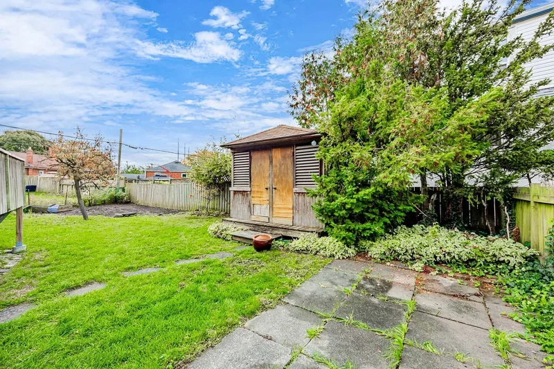 21 Tripp Cres, Toronto, ON M1P 1B4, Toronto, Ontario, Canada. - Photo 11