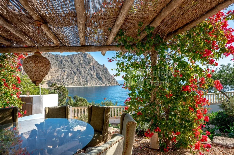 Roca Llisa, Santa Eularia des Riu, Balearic Islands. - Photo 27