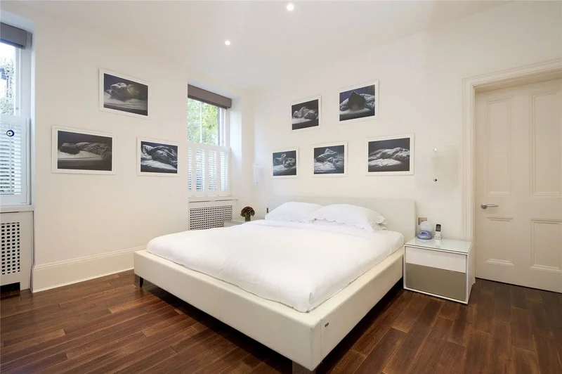 St Albans Mansions, London, England, United Kingdom. - Photo 2