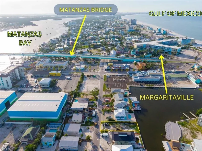 914 3rd ST, Fort Myers Beach, Florida, United States. - Photo 13