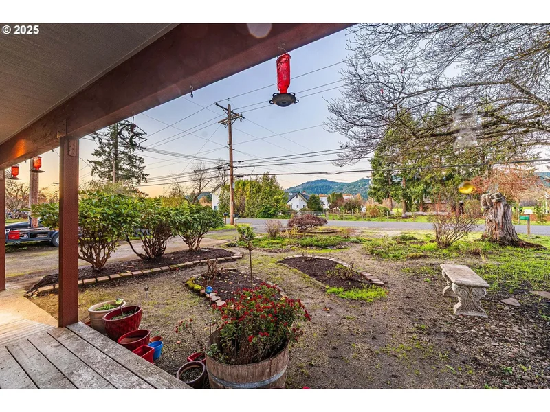 3333 Hayden Bridge Rd, Springfield, OR 97477, Springfield, Oregon, United States. - Photo 5