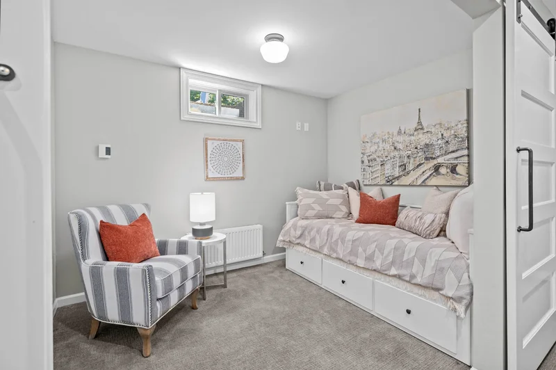 1914 48th Avenue SW, Seattle, WA, 98116, Seattle, Washington, United States. - Photo 41