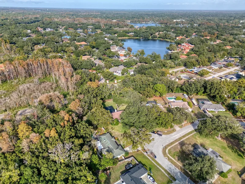 15715 Almondwood Dr, Tampa, FL 33613, Tampa, Florida, United States. - Photo 5