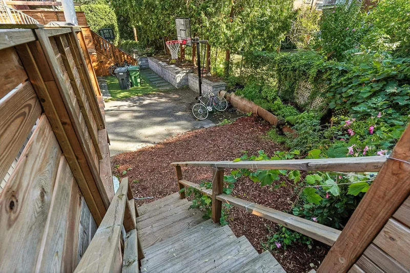 4660 Av. Hingston, Montréal, Quebec, Canada. - Photo 16