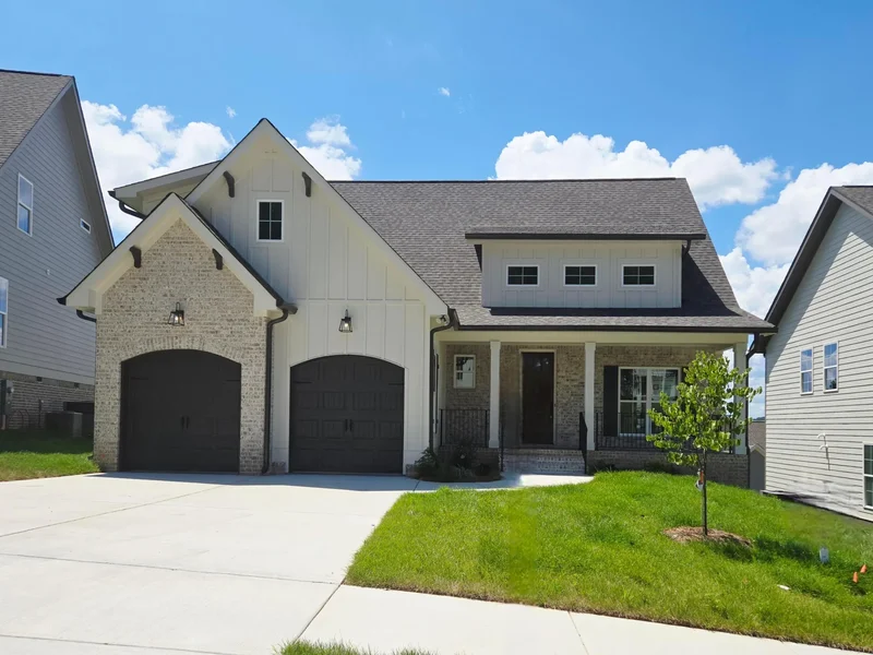 4 Bedrooms Single Family Detached
