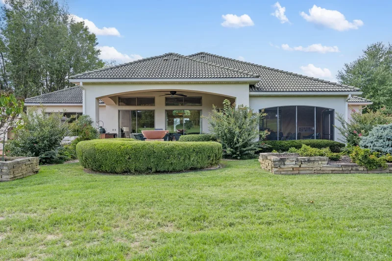 5364 S Castlebay Drive, Springfield, MO 65809, Springfield, Missouri, United States. - Photo 26