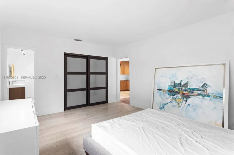 715 NE 25th Ave, Hillsboro Beach, Florida, United States. - Photo 20