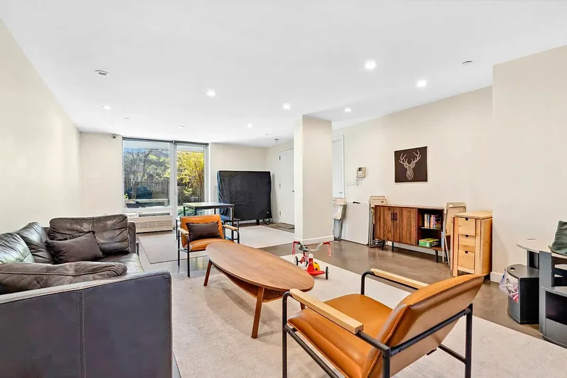 5 ONE 5, 515 5TH AVE, New York, New York, United States. - Photo 11