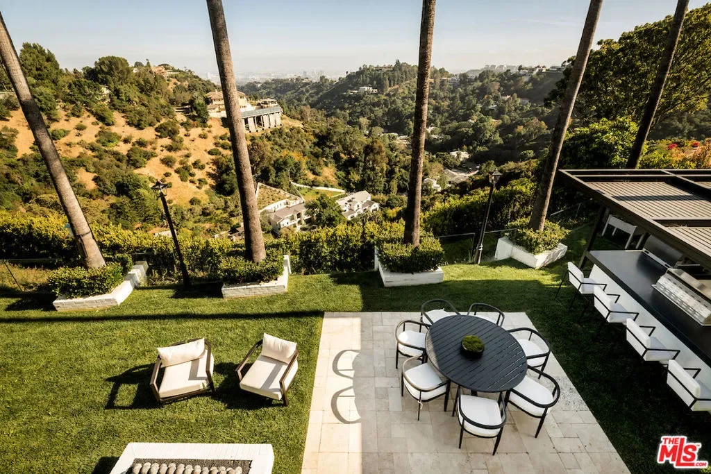 10932 Savona Road, Los Angeles, California, United States. - Photo 34
