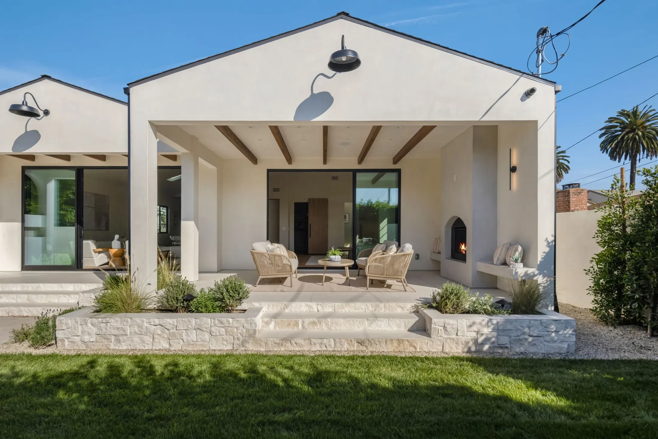 4029 East Boulevard , Los Angeles, CA 90066, Los Angeles, California, United States. - Photo 7