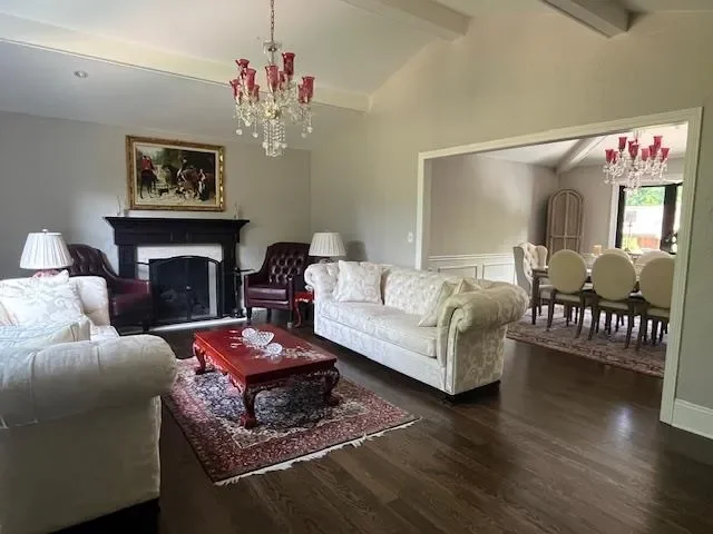 Gallery photo 2