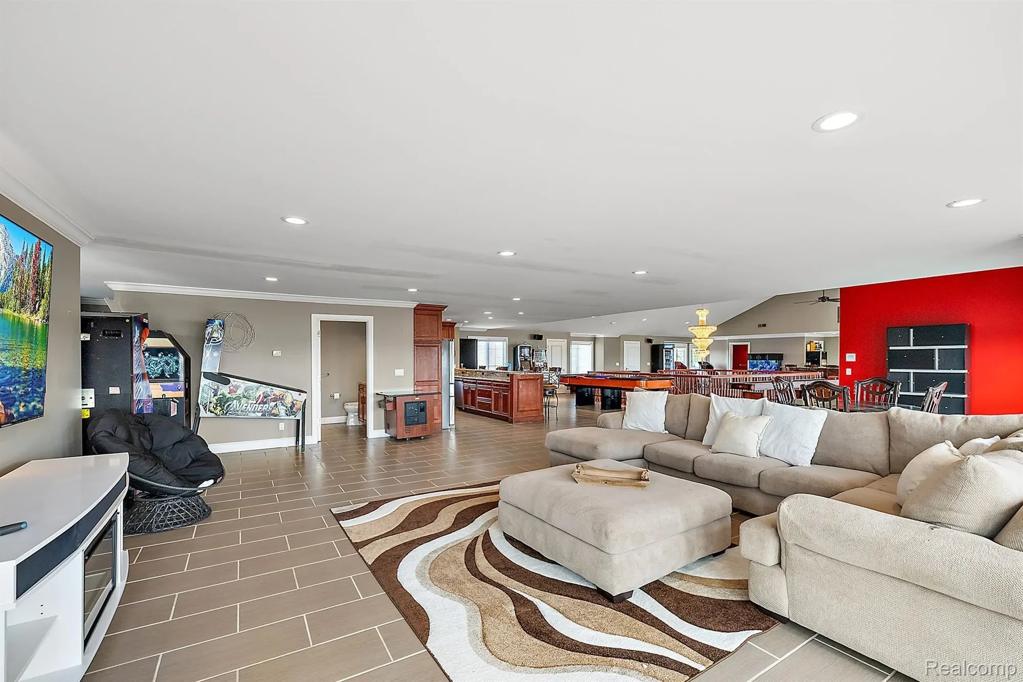 18 SAND BAR Lane, Detroit, MI 48214, Detroit, Michigan, United States. - Photo 17