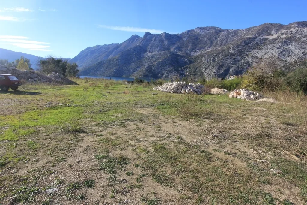 Kotor, Risan, Kotor Municipality, Montenegro. - Photo 1