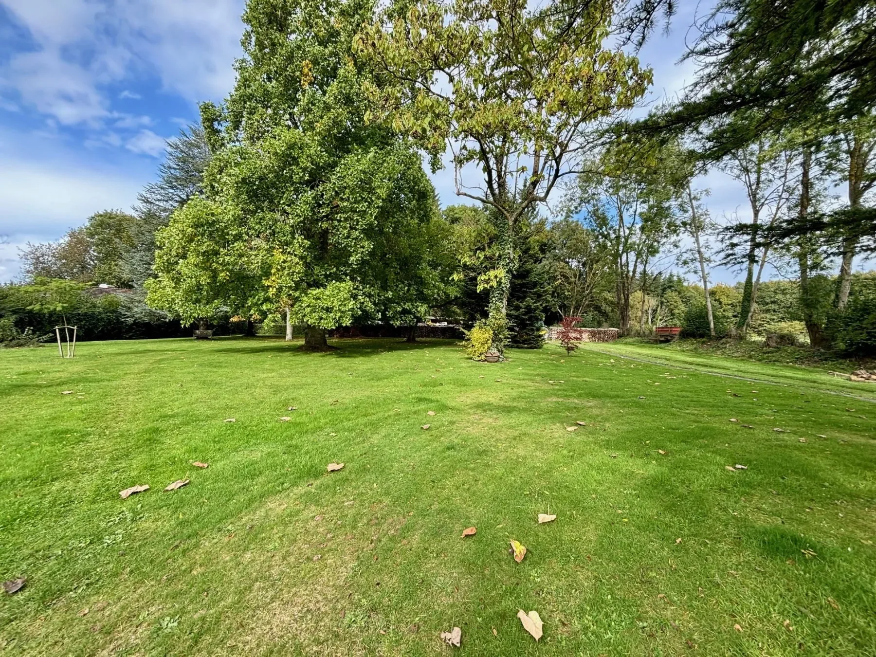 Exterior photo 9