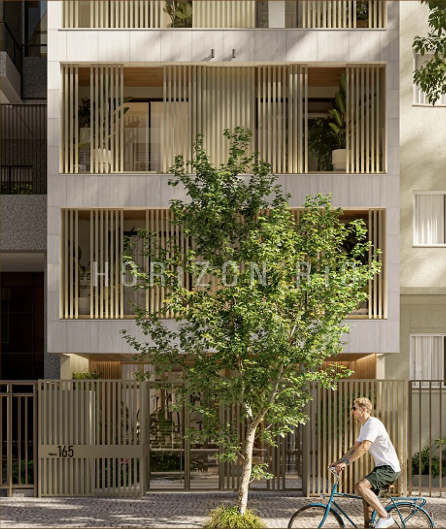 Exterior photo 3